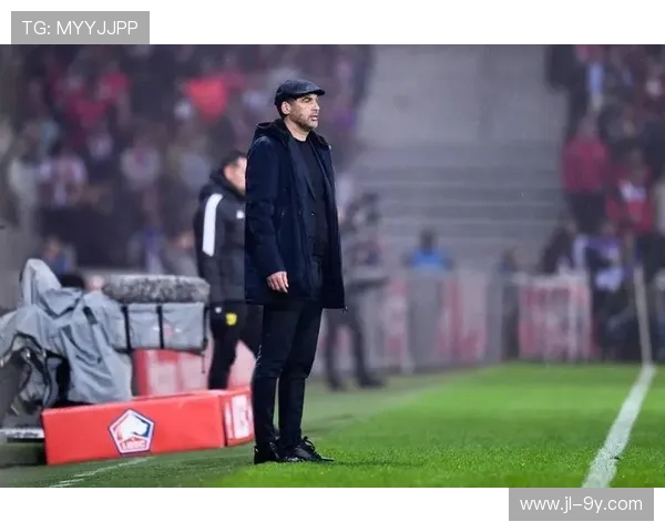 冬季保暖足球外套推荐 穿出温暖与活力的最佳选择